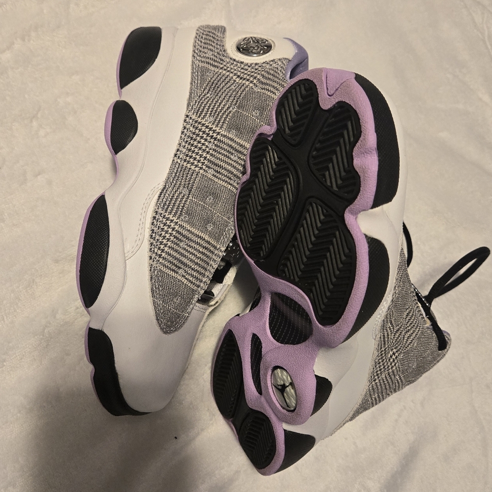 Jordan 13Retro Houndstooth Size 5.5 Color Grey/Purple - Picture 4 of 14